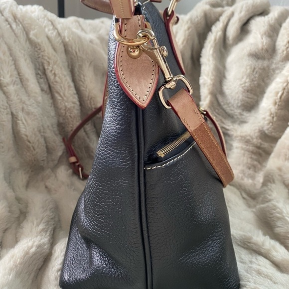 Dooney & Bourke Dillen Double Pocket Satchel Black & Tan - Picture 4 of 12